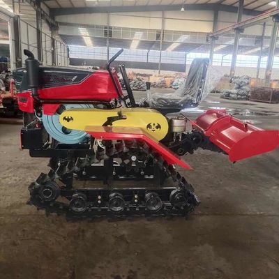 Puissances en chevaux agricoles Mini Tractor With Farming Implements du tracteur aux chenilles 4WD 25