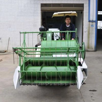 CE Mini Harvester Kubota Rice Harvester standard avec de doubles coupeurs